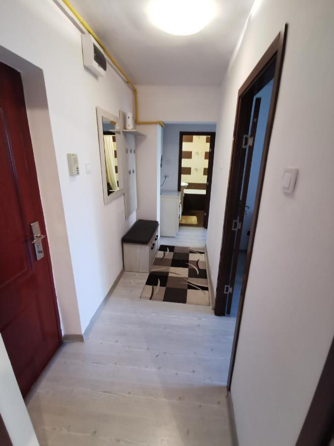 Apartament Vrevents Deva Esterno foto