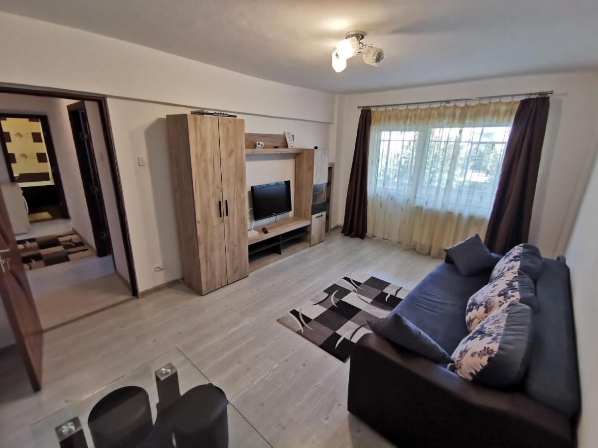 Apartament Vrevents Deva Esterno foto